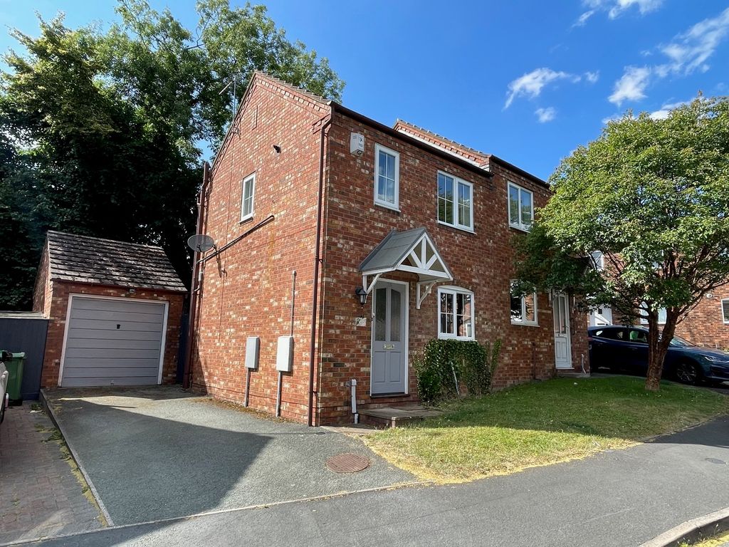2 bed semidetached house for sale in Wagtail Drive, Aqueduct, Telford
