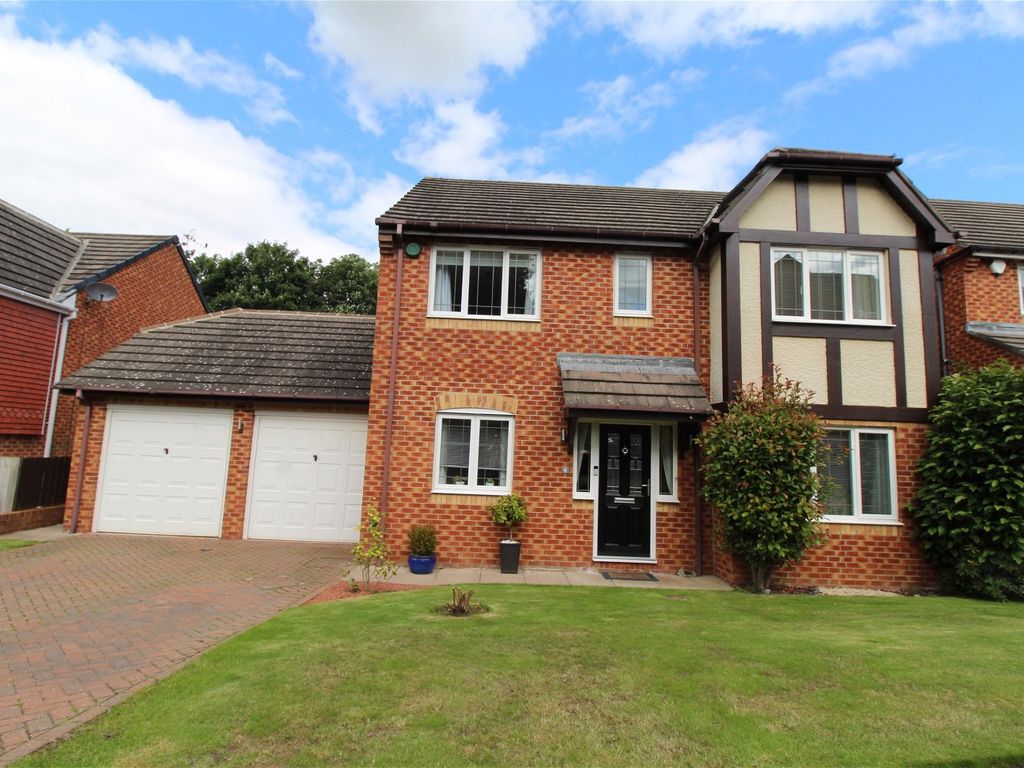 4 bed detached house for sale in Mill View Rise, Prudhoe NE42, £350,000