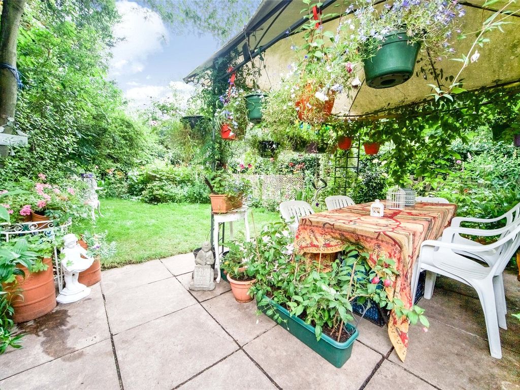 2 bed semi-detached house for sale in Upper Walthamstow Road
