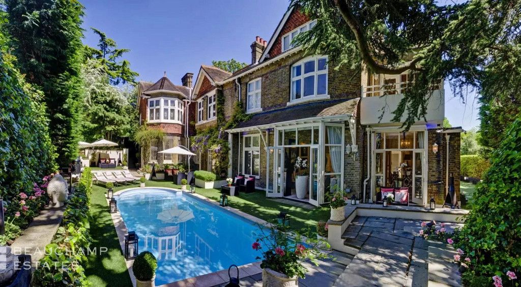10 bed detached house for sale in Frognal, Hampstead NW3, £19,950,000
