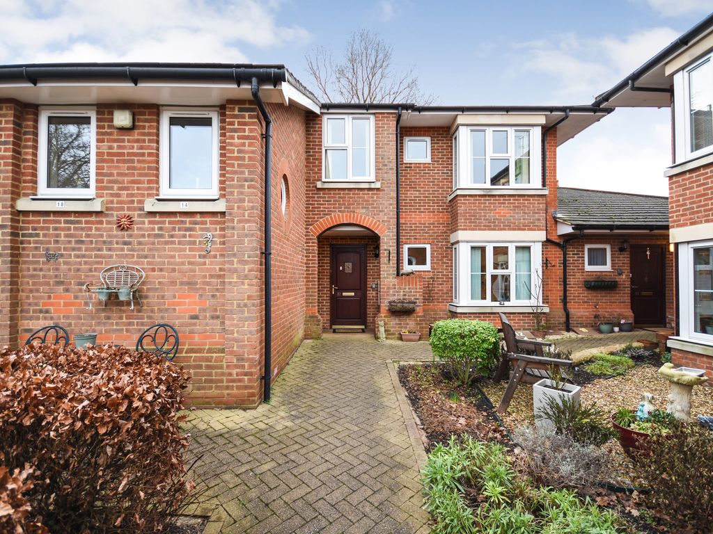 2 bed flat for sale in Shilling Close, Tilehurst, Reading RG30 Zoopla