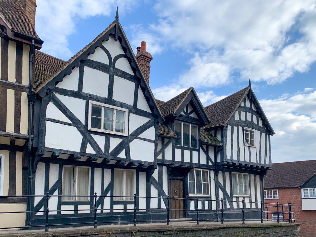 High Street, Warwick, Warwickshire CV34  