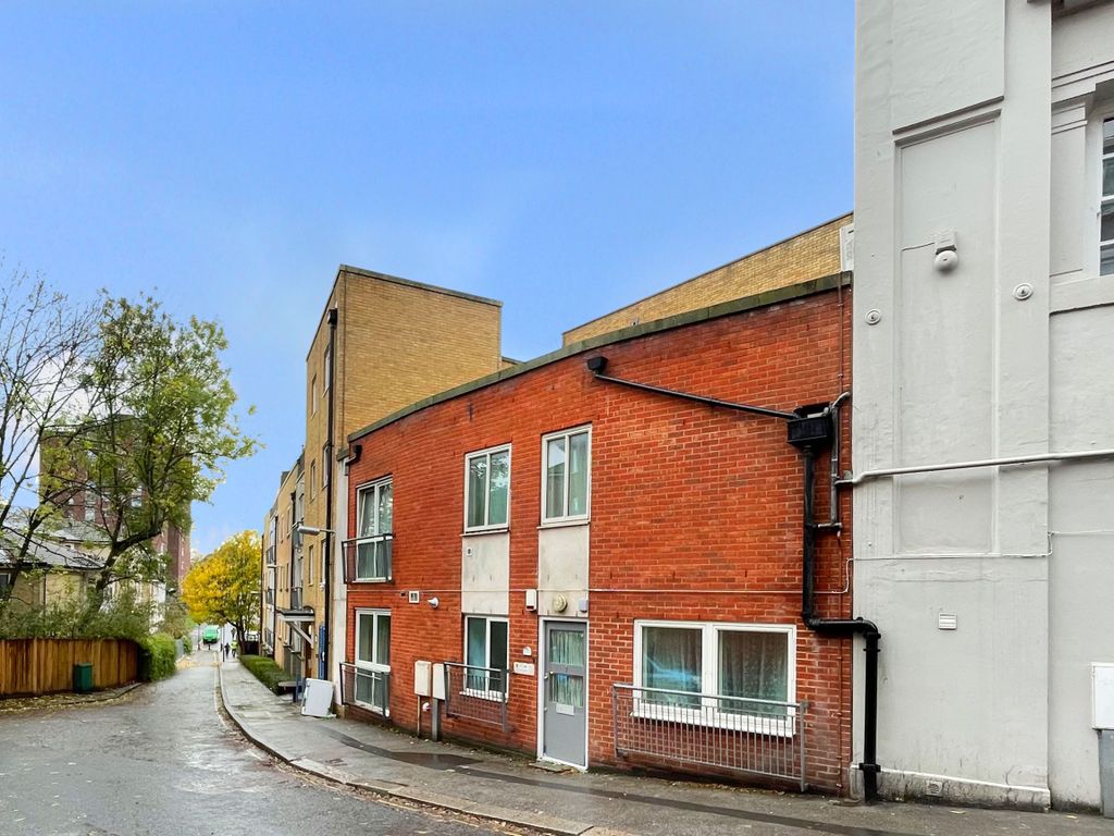 High Street, Acton W3  