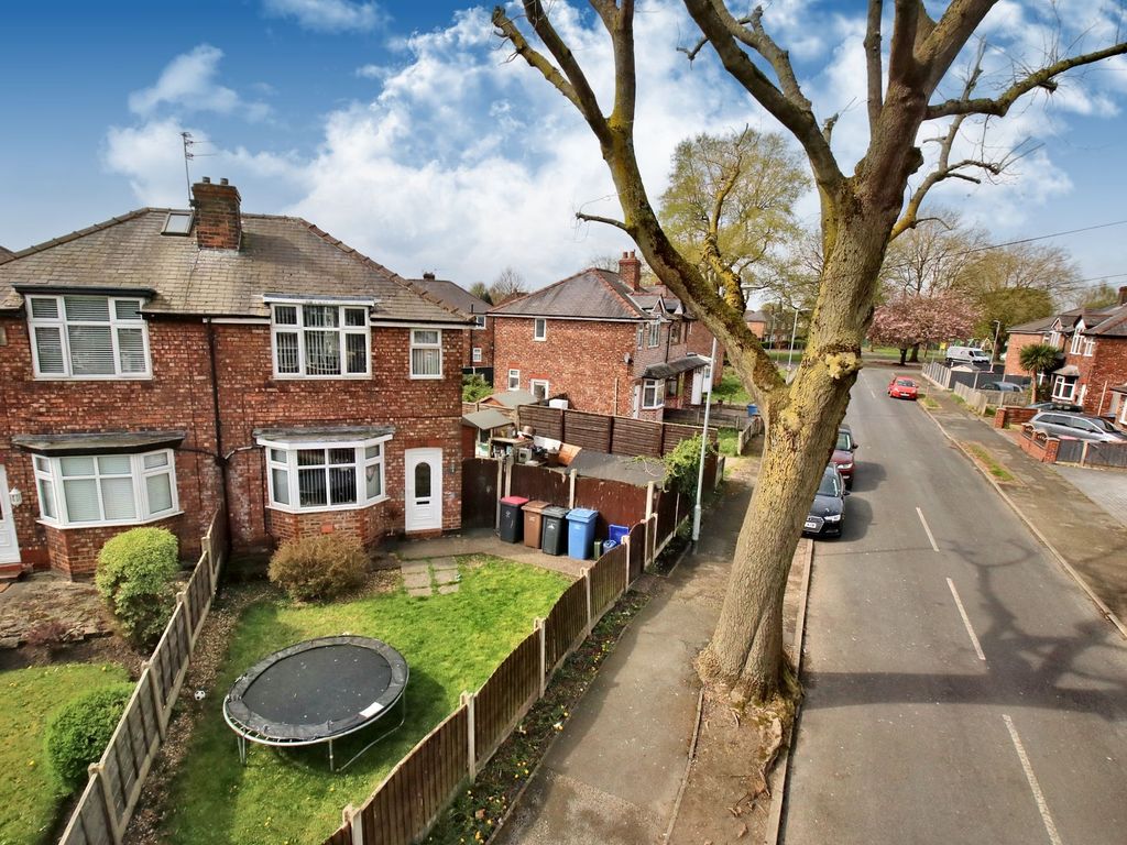 2 bed semidetached house for sale in Boundary Road, Irlam M44 Zoopla