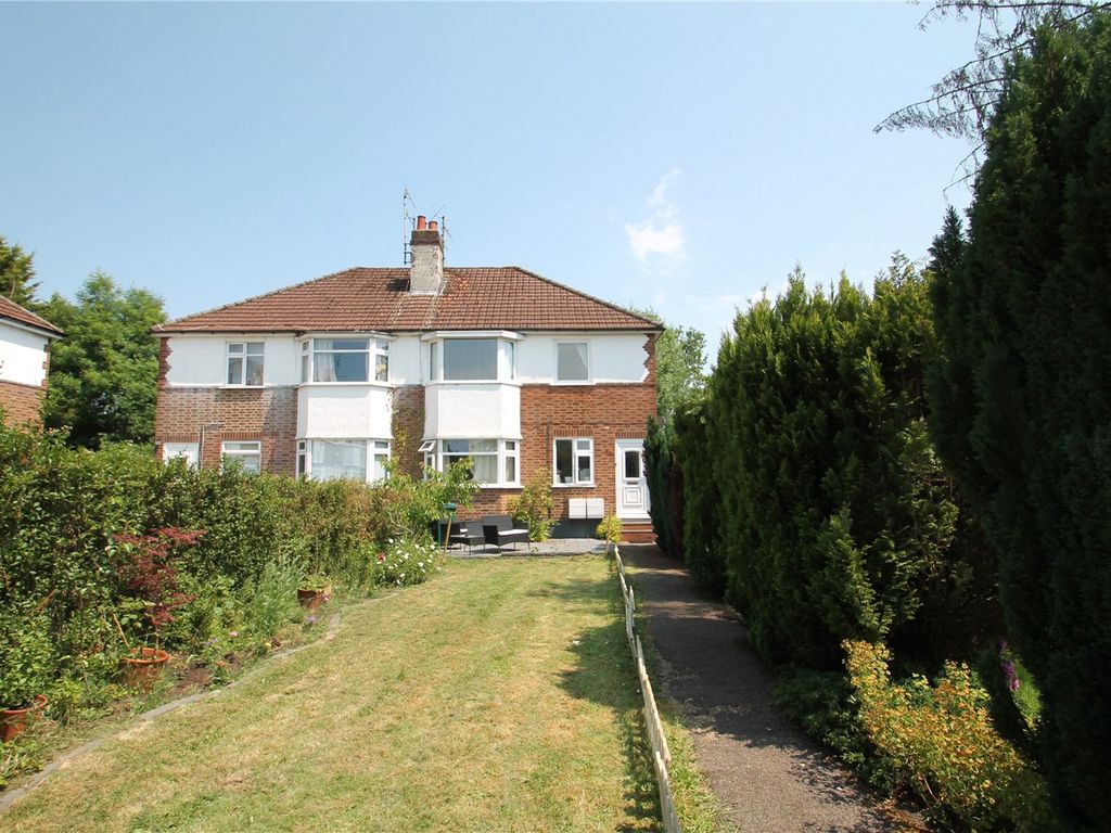 2 bed for sale in St. Marks Close, EN5 Zoopla
