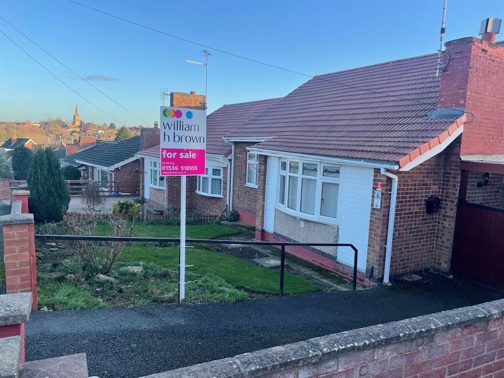 2 bed semidetached bungalow for sale in Grasmere Road, Kettering NN16