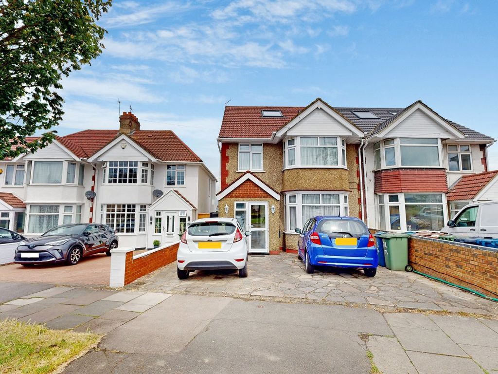 4 bed semidetached house for sale in Eastcote Lane, Harrow HA2 Zoopla