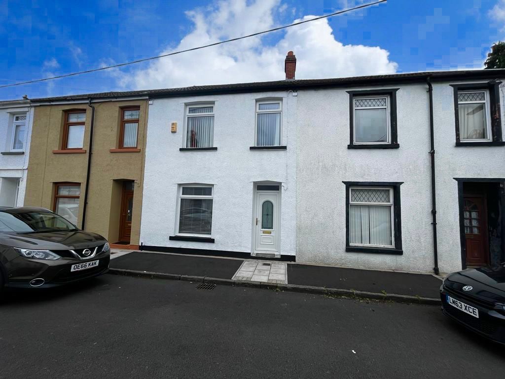 4 bed terraced house for sale in Pembroke Street, Troedyrhiw, Merthyr