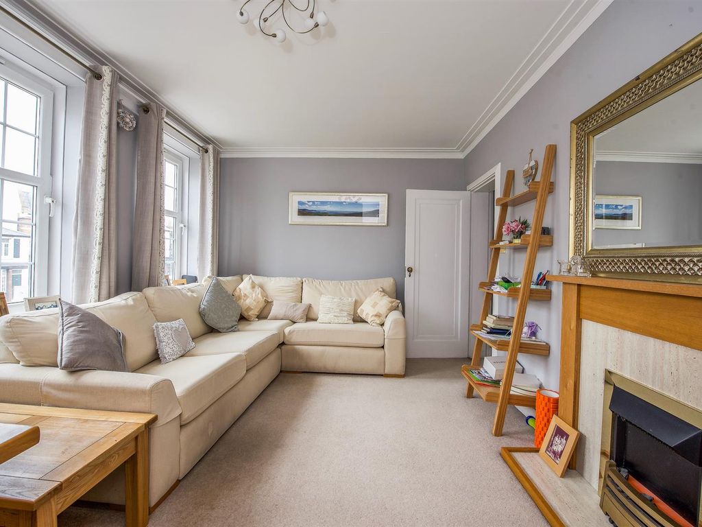 2 bed flat for sale in Richmond Road, Twickenham TW1 Zoopla