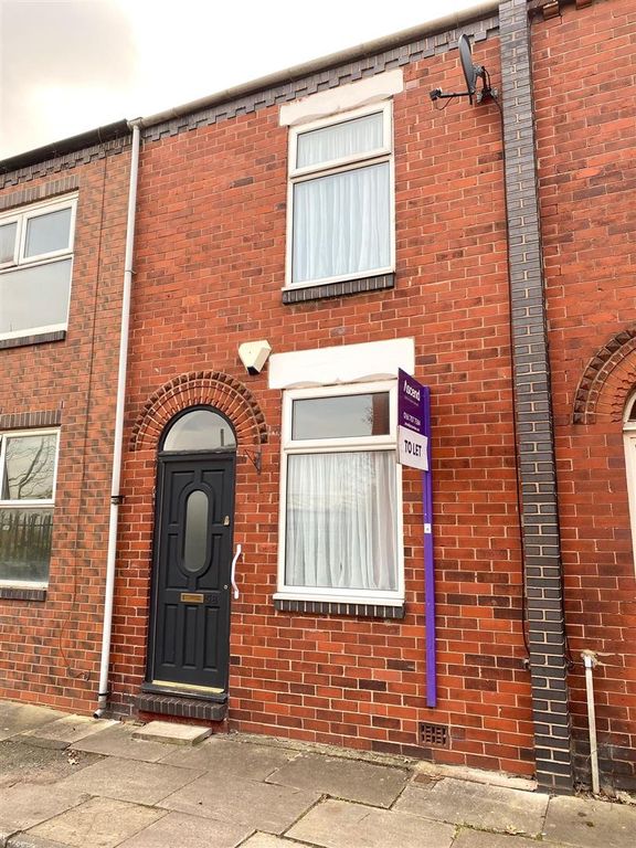 2 bed terraced house to rent in Garden Street, Eccles, Manchester M30