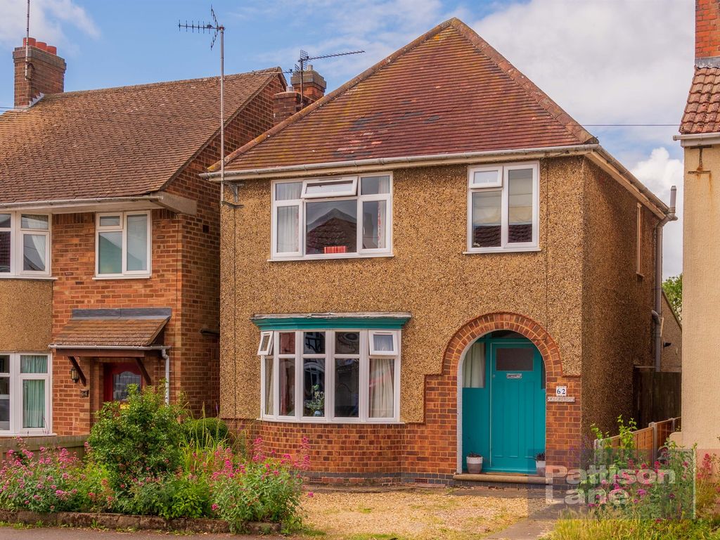 3 bed detached house for sale in Greening Road, Rothwell, Kettering