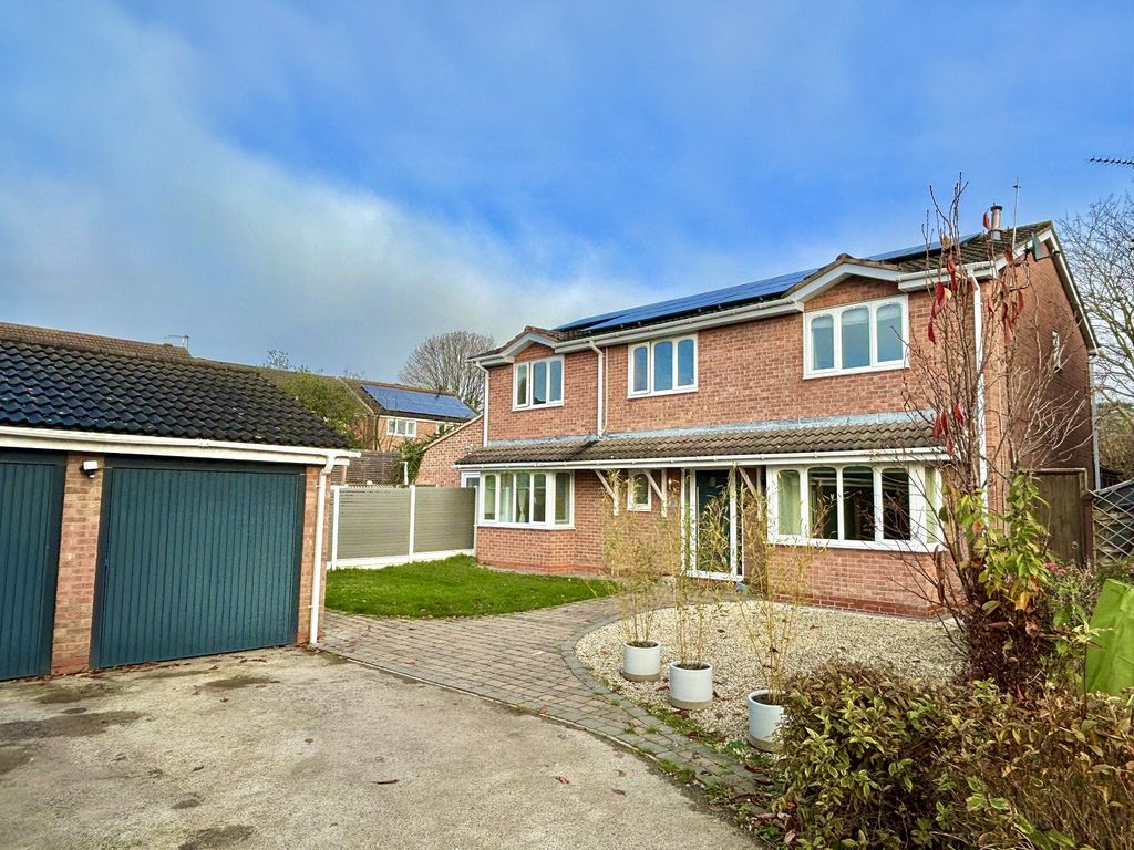 4 bed detached house for sale in Aquitaine Close, Enderby, Leicester
