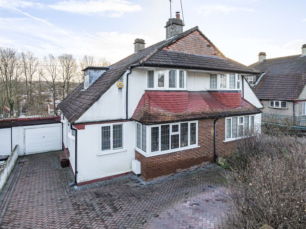 4 bed semidetached house for sale in Ridgeway Drive, Bromley BR1 Zoopla
