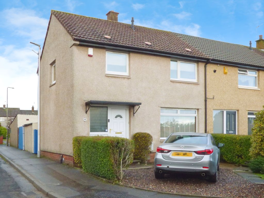 3 bed end terrace house for sale in Cameron Crescent, Glenrothes KY6, £