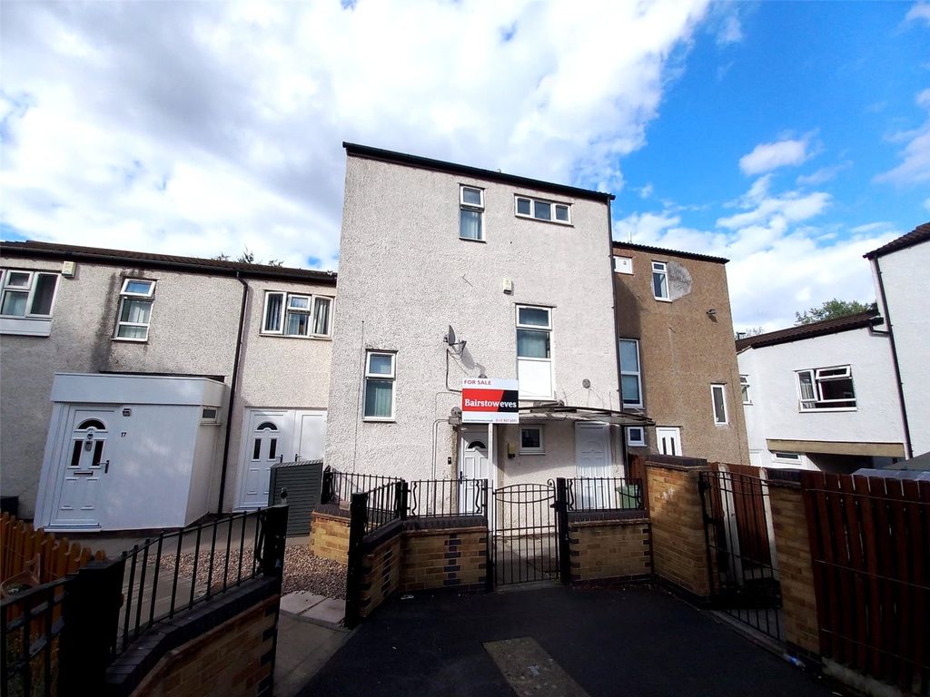 Harlaxton Walk, Nottingham NG3  