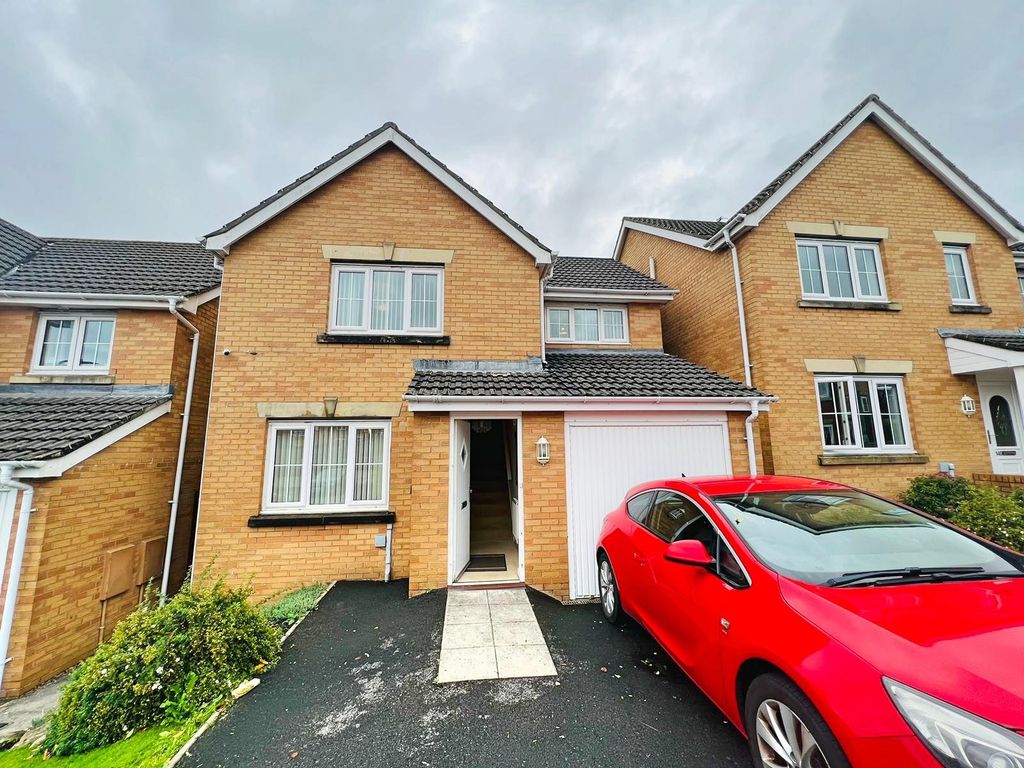 3 bed semidetached house for sale in Crymlyn Parc, Neath, Neath Port