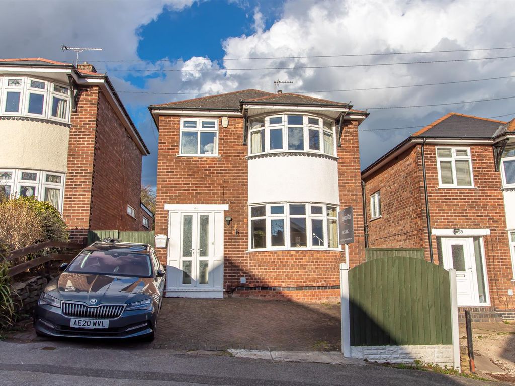 3 bed detached house for sale in Whittingham Road, Mapperley