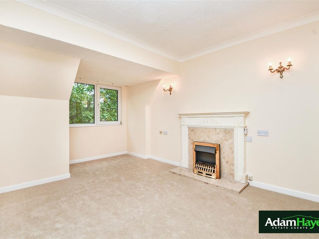 1 bed flat for sale in Mayfield Avenue, London N12 Zoopla