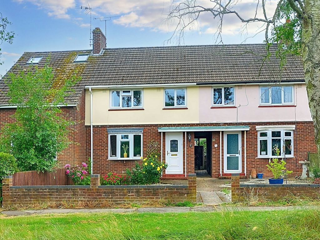 3 bed terraced house for sale in Glebe View, Galleywood, Chelmsford CM2