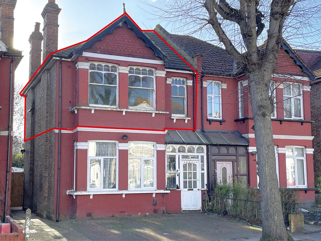 2 bed flat for sale in Eagle Road, Wembley HA0, £215,000 Zoopla