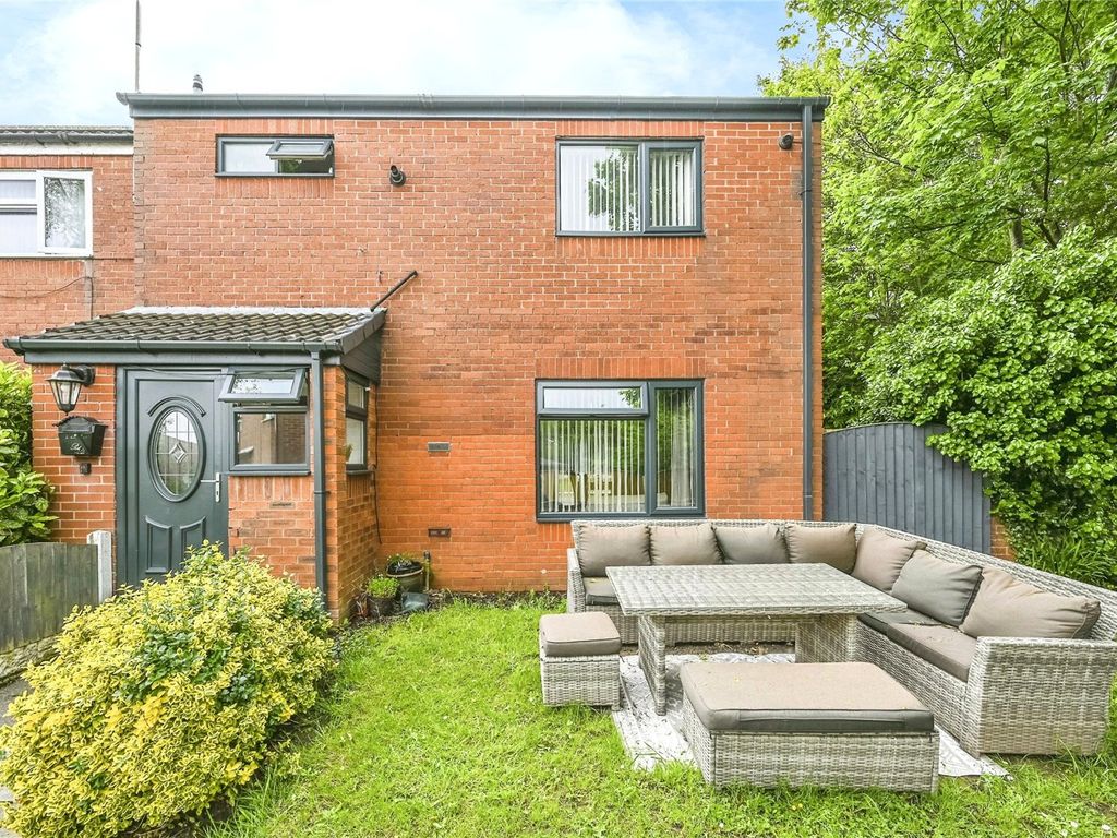 4 bed end terrace house for sale in Long Hey, Skelmersdale, Lancashire