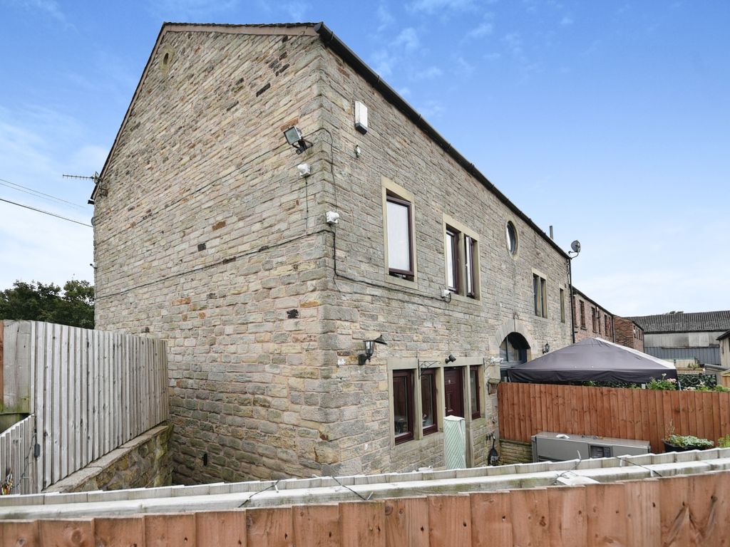 4 bed cottage for sale in Sunny Bank, Lees, Oldham OL4, £300,000 Zoopla