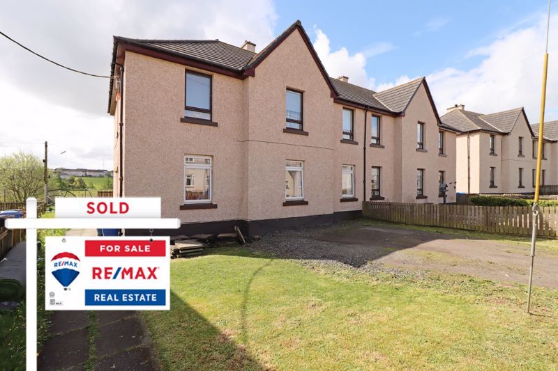 3 bed flat for sale in Cuthill Crescent, Stoneyburn EH47 Zoopla