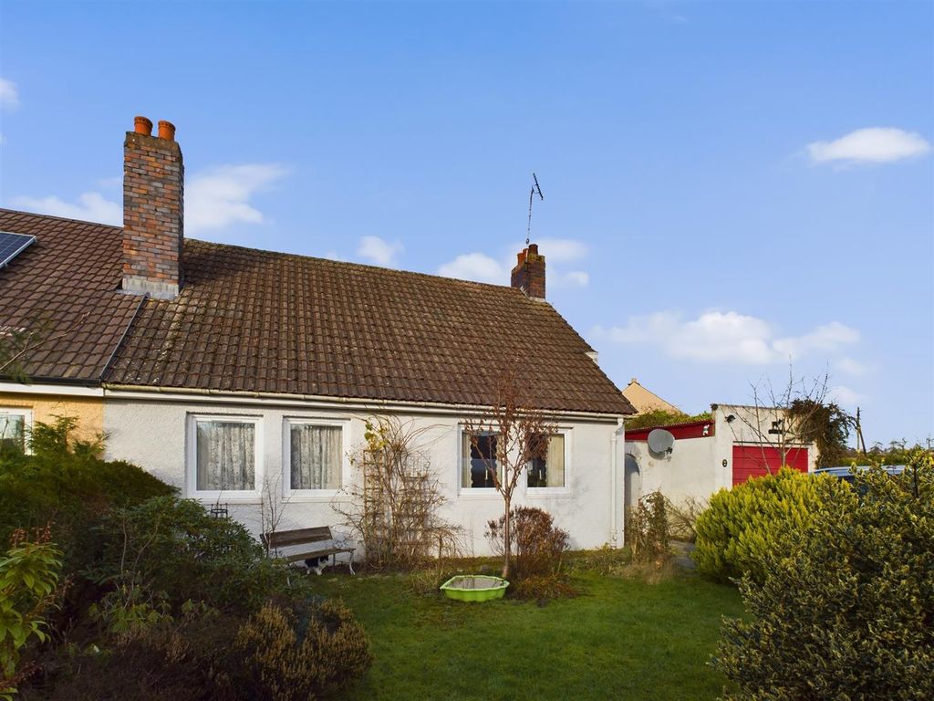 2 bed semidetached bungalow for sale in 10 Northfield Road, Guildtown