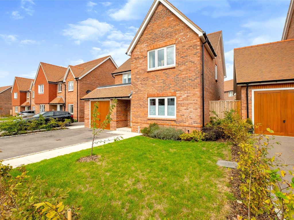 4 bed detached house for sale in Abingworth Crescent, Thakeham