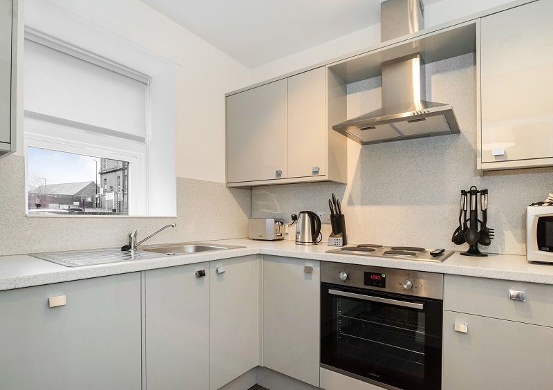 3 bed shared to rent in Perth Road, West End, Dundee DD2