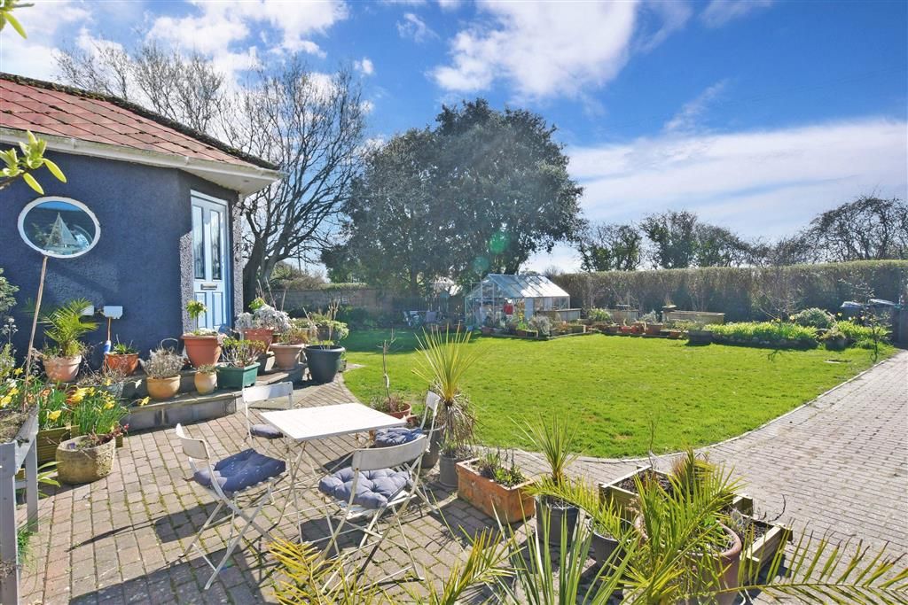 6 bed detached bungalow for sale in Park Lane, Selsey, West Sussex PO20