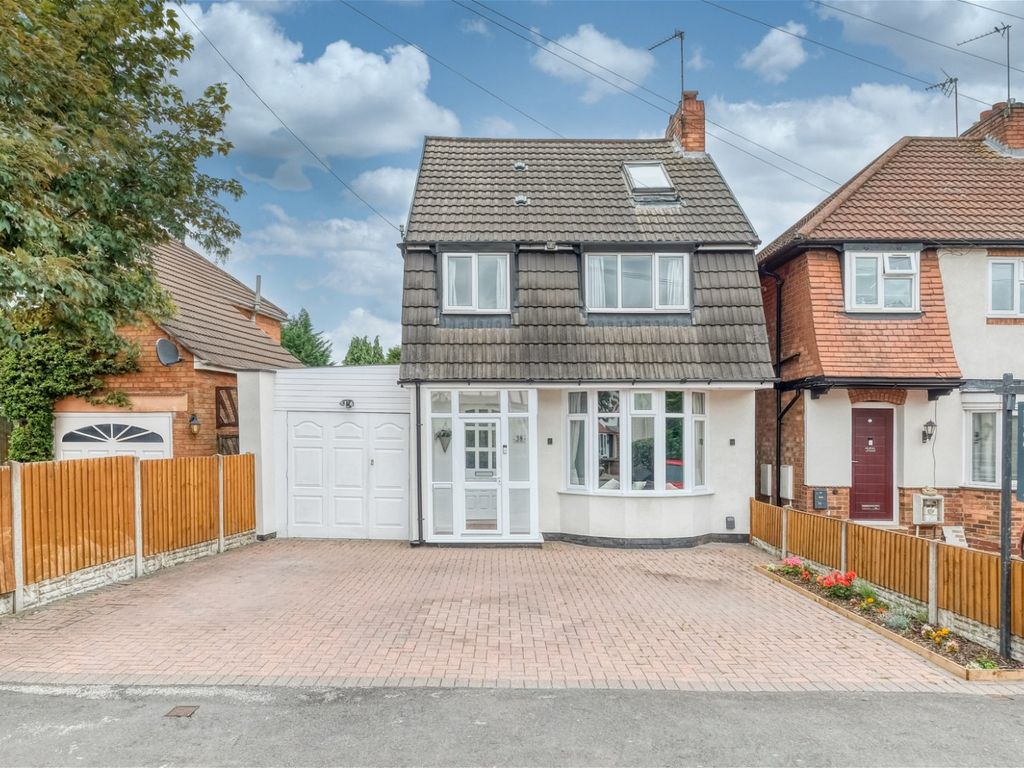 4 bed detached house for sale in Hurdis Road, Shirley, Solihull B90, £