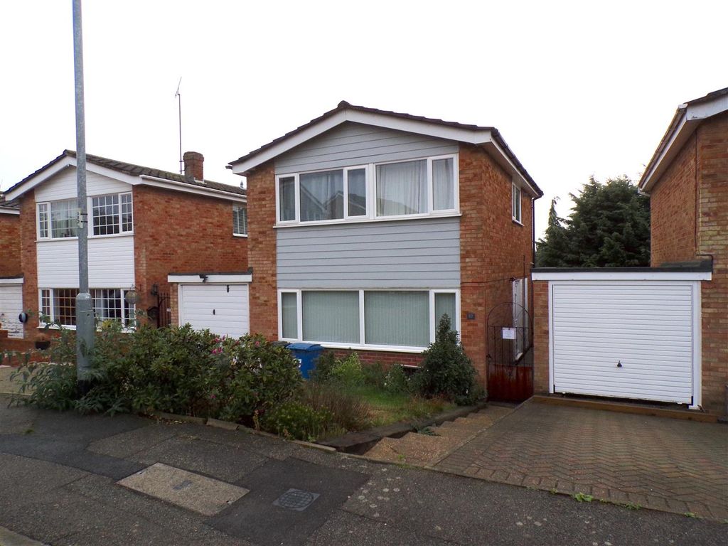 3 bed property to rent in Cottesford Close, Hadleigh, Ipswich IP7 Zoopla