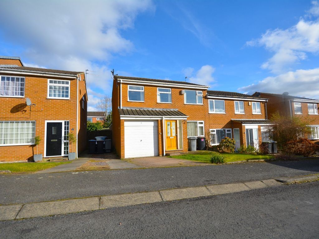 4 bed semidetached house for sale in Camberley Drive, Brandon, Durham