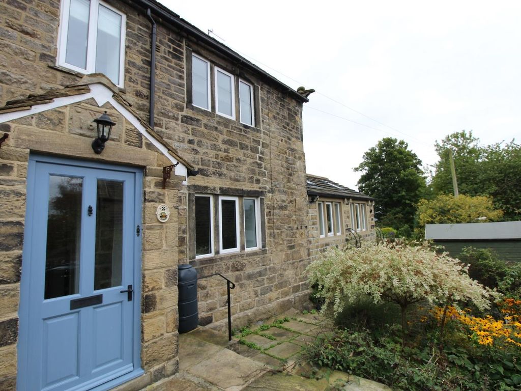 2 bed detached house to rent in High Fold, Bingley, West Yorkshire, UK
