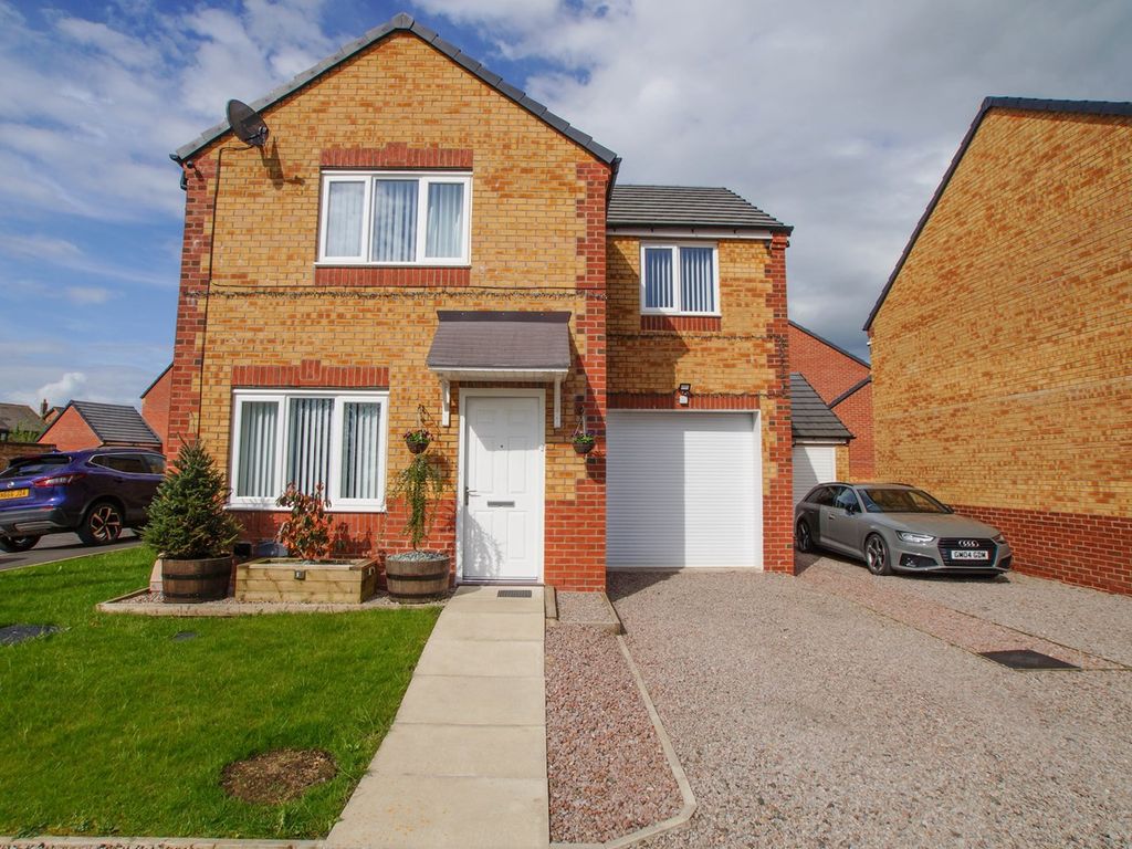 3 bed detached house for sale in St Michaels Drive, Longtown, Carlisle