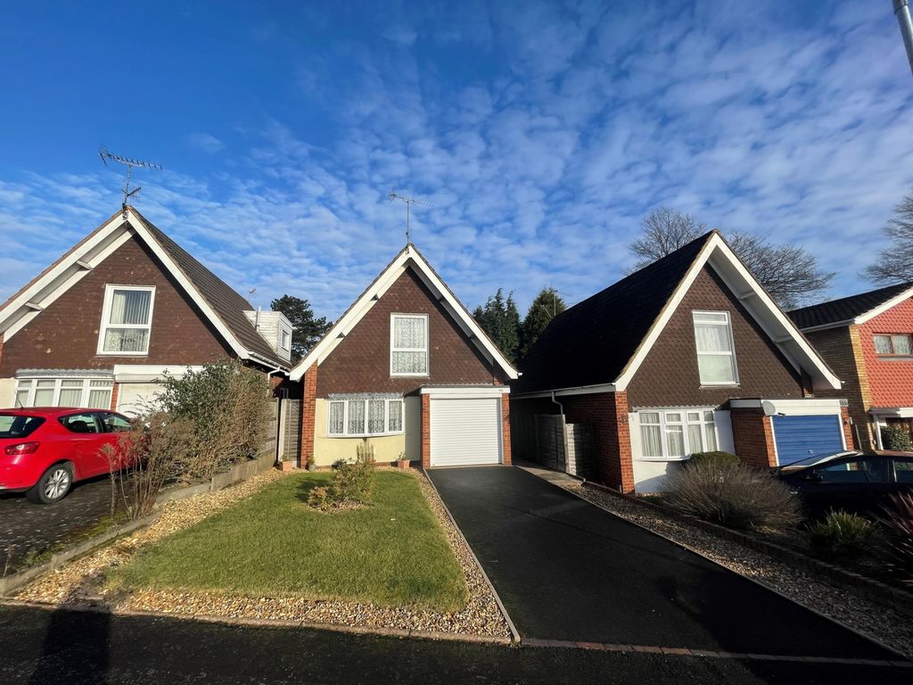 2 bed detached house for sale in Shakespeare Drive, Kidderminster DY10