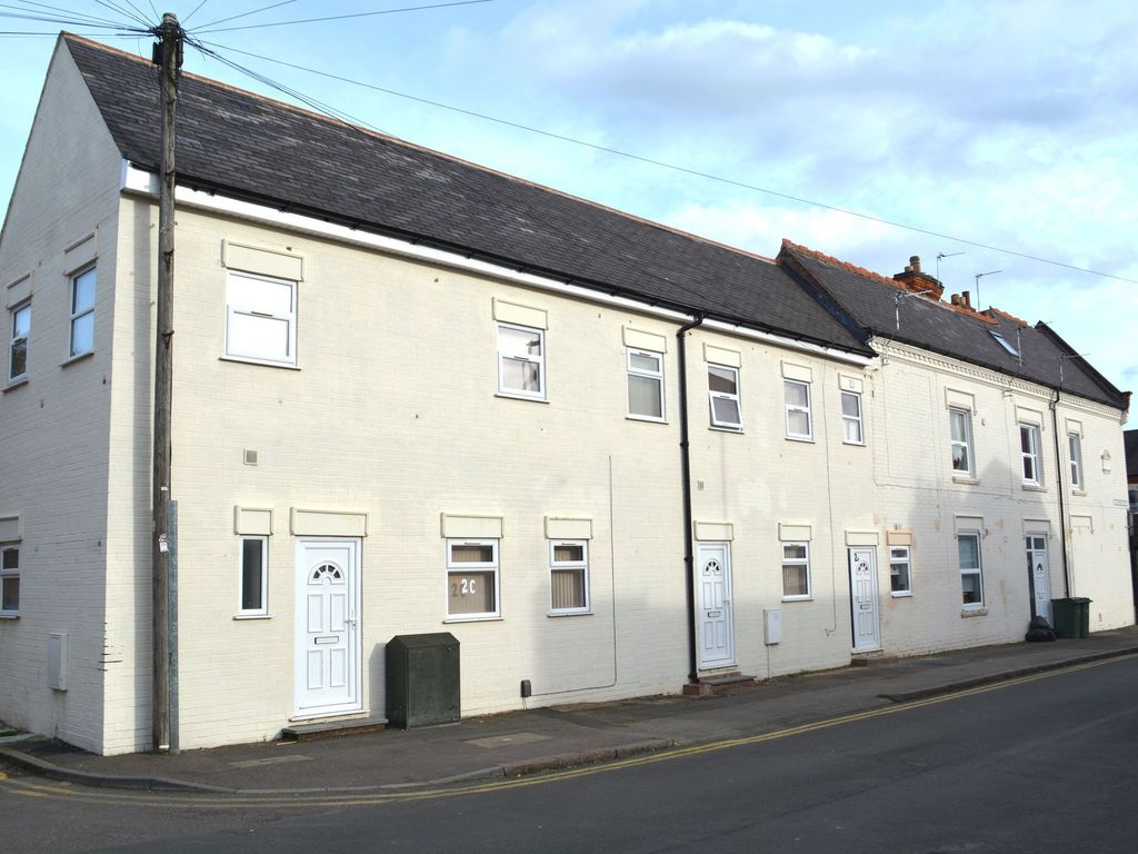 1 bed flat to rent in Clifford Street, South Wigston, Leicester LE18, £