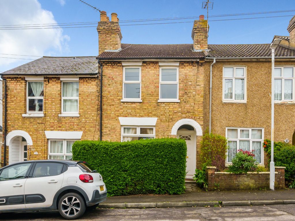 3 bed terraced house for sale in Greatness Road, Sevenoaks, Kent TN14
