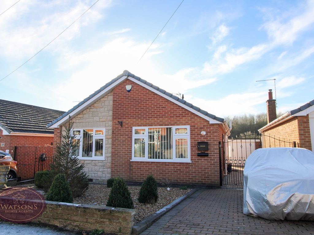 2 bed bungalow for sale in Assarts Road, Nuthall, Nottingham NG16 Zoopla