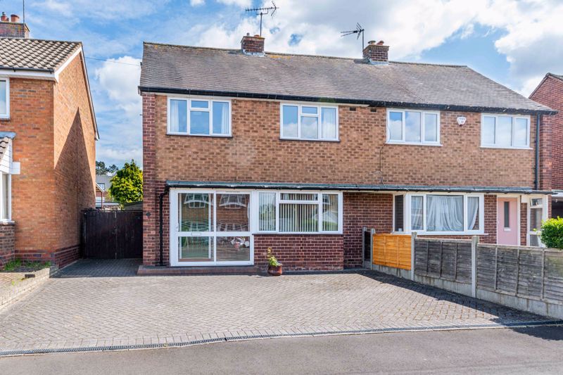 3 bed semidetached house for sale in Malvern Road, Redditch B97 Zoopla