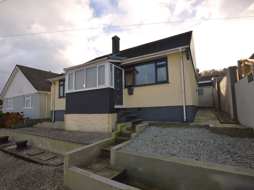 3 bed bungalow for sale in Merafield Road, Plympton, Plymouth, Devon
