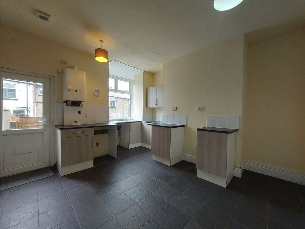 2 bed terraced house for sale in Fern Street, Colne BB8 Zoopla
