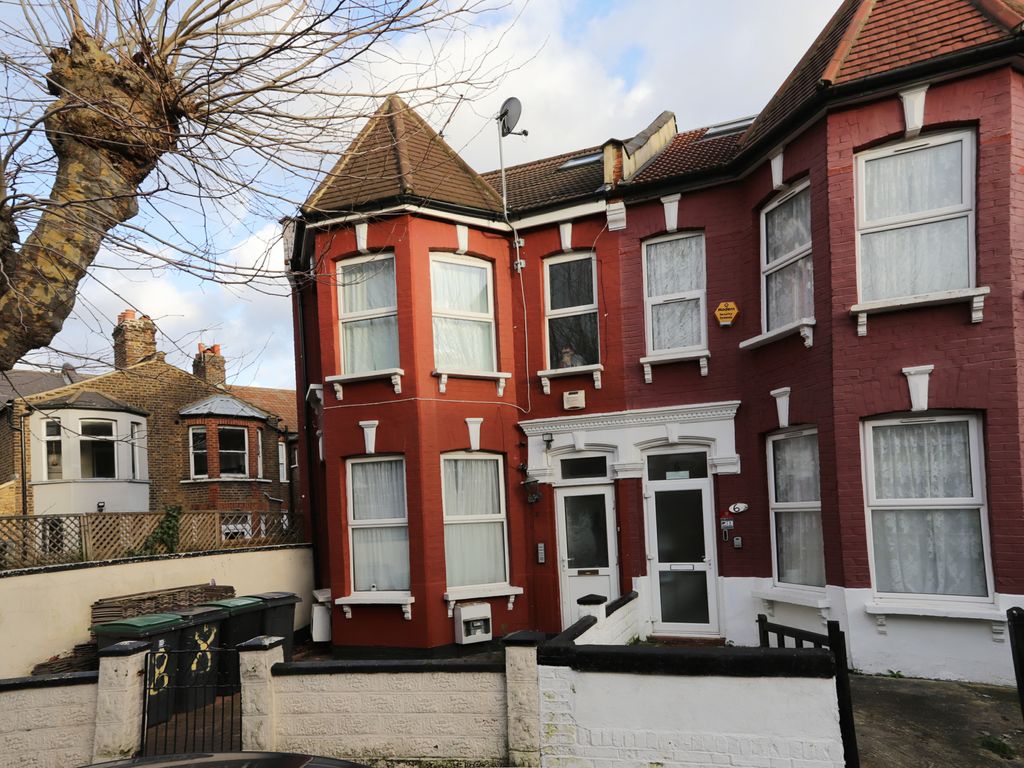 3 bed flat to rent in Waldeck Road, Tottenham N15, £2,195 pcm Zoopla