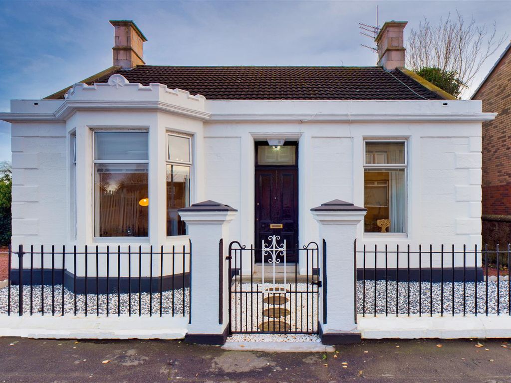 3 bed detached house for sale in Graham Street, Wishaw ML2 Zoopla