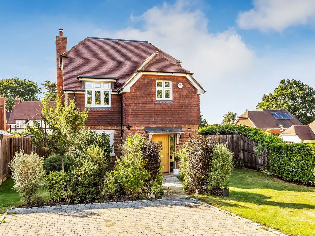 3 bed detached house for sale in Stick Hill, Edenbridge TN8, £650,000 Zoopla