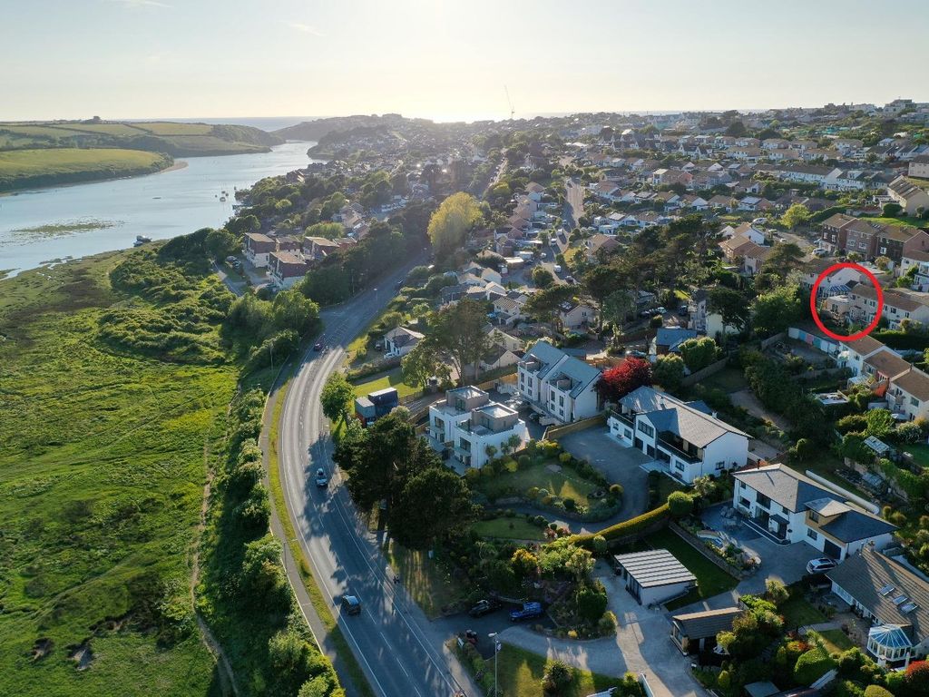 3 bed end terrace house for sale in Tredour Road, Newquay TR7, £310,000