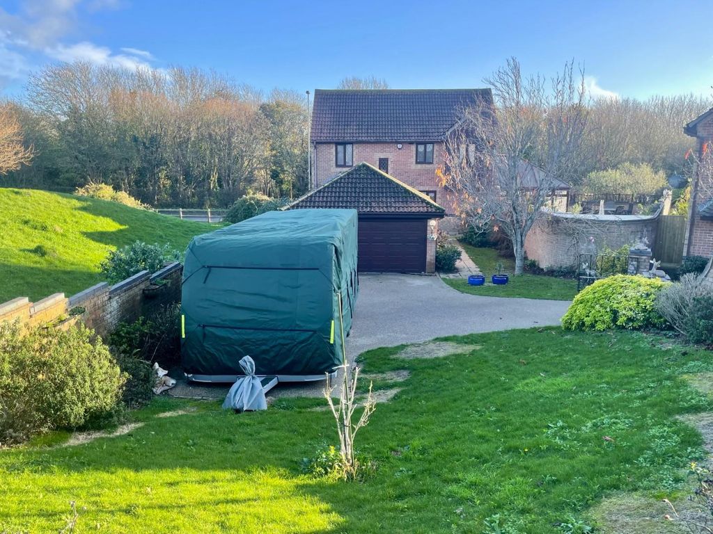 4 bed detached house for sale in Aldabrand Close, Chickerell, Weymouth