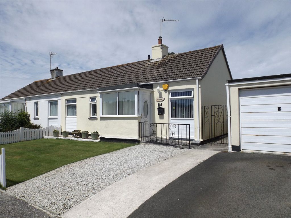 2 bed bungalow for sale in Doulton Road, St. Austell PL25 Zoopla
