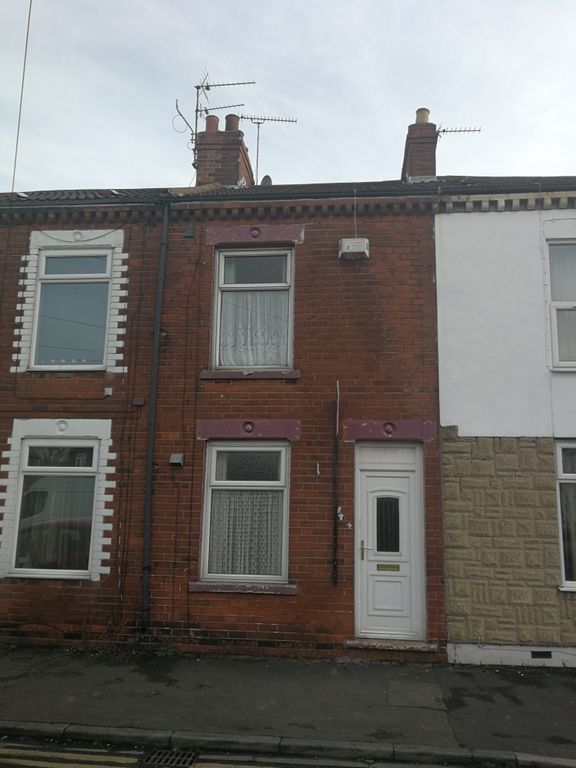 2 bed terraced house to rent in Redcar Street, Hull, North Humberside